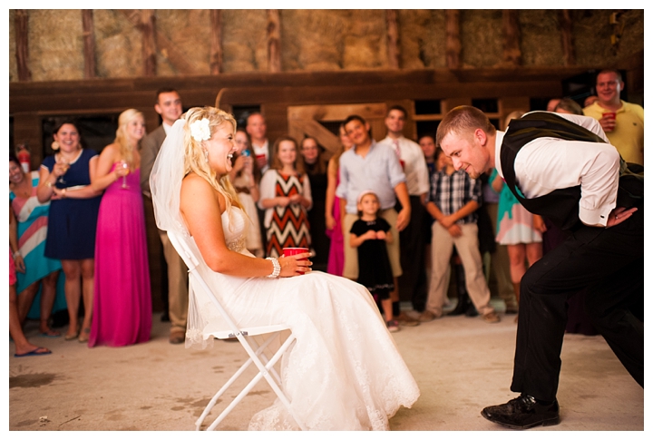 8_reception > DylanJordan_countryfarm_virginia_wedding_photographer-40_web