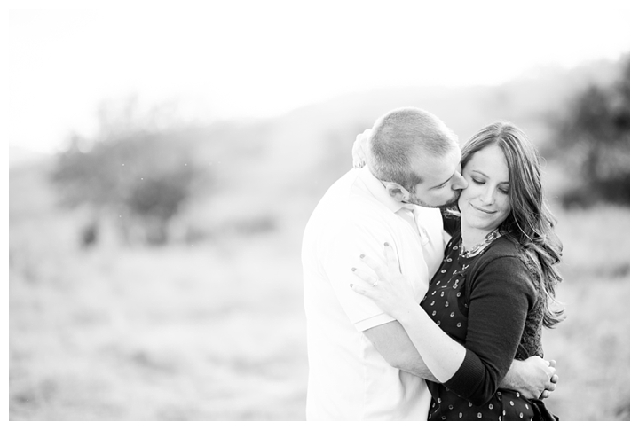 TravisAmanda_BarrelOakWinery_Fall_Engagement_Virginia_Photographer-27_web