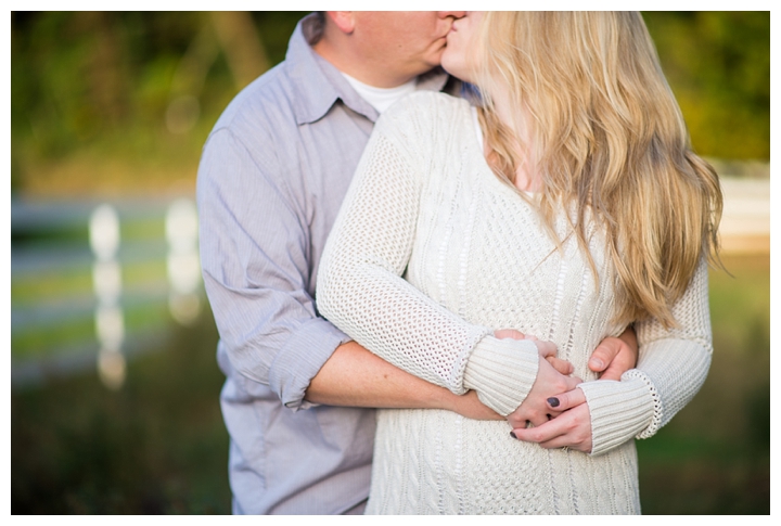 BruceAmanda_fall_farm_country_engagement_warrenton_virginia_photographer-143_web