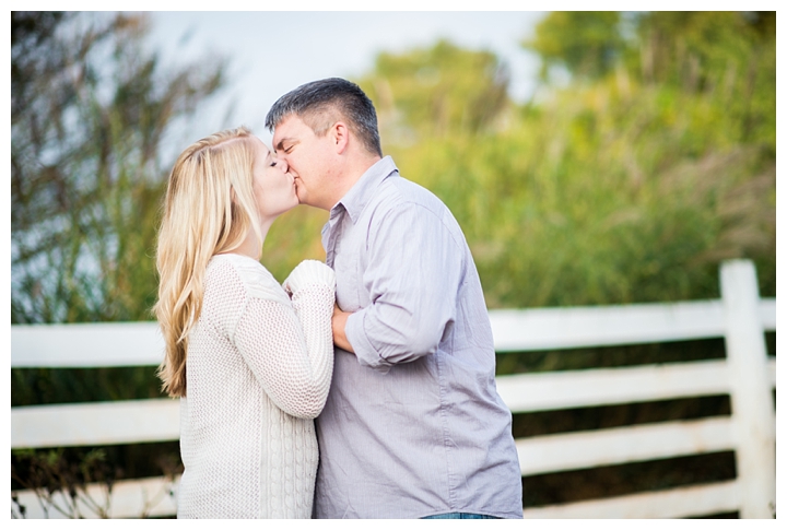 BruceAmanda_fall_farm_country_engagement_warrenton_virginia_photographer-153_web