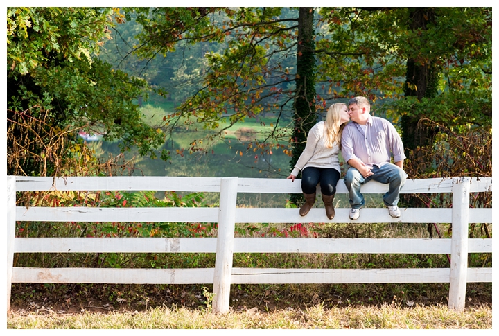 BruceAmanda_fall_farm_country_engagement_warrenton_virginia_photographer-155_web