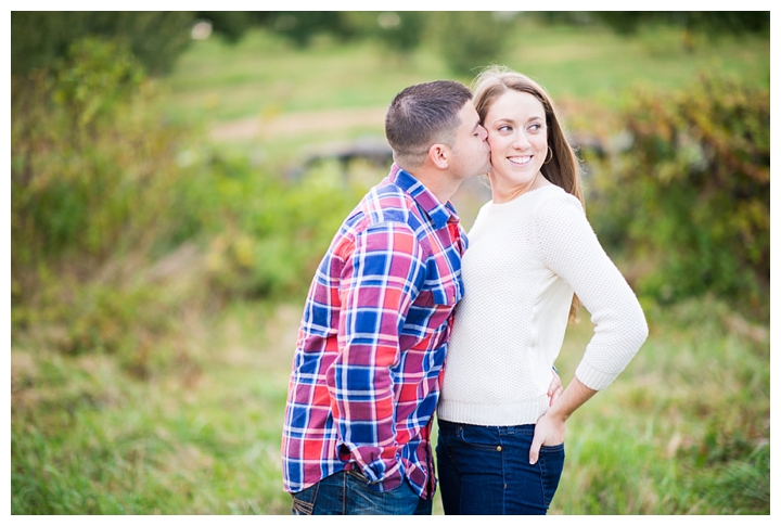 JustinLauren_hartlands_orchard_fall_engagement_photographer-59_web