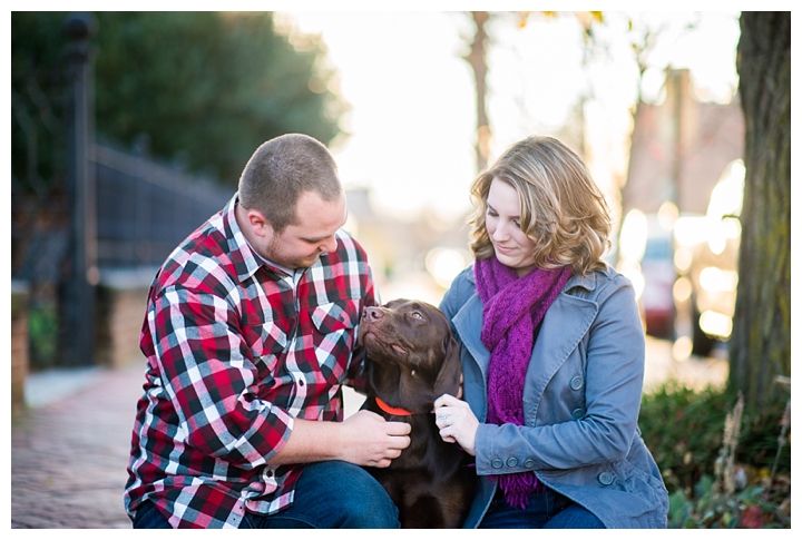 9_Christmas_portraits_downtown_fredericksburg_virginia_photographer-13_web