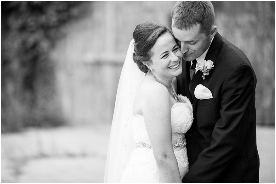 6-clint-alexis_ceresville_mansion_maryland_wedding_photographer-16_web