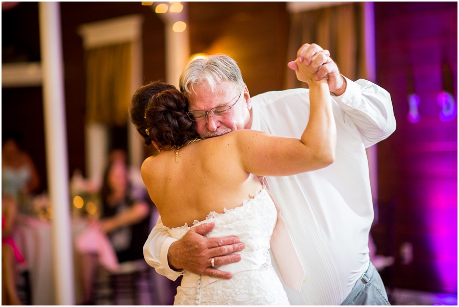8-travis_amanda_rosemont_manor_virginia_wedding_photographer-5_web
