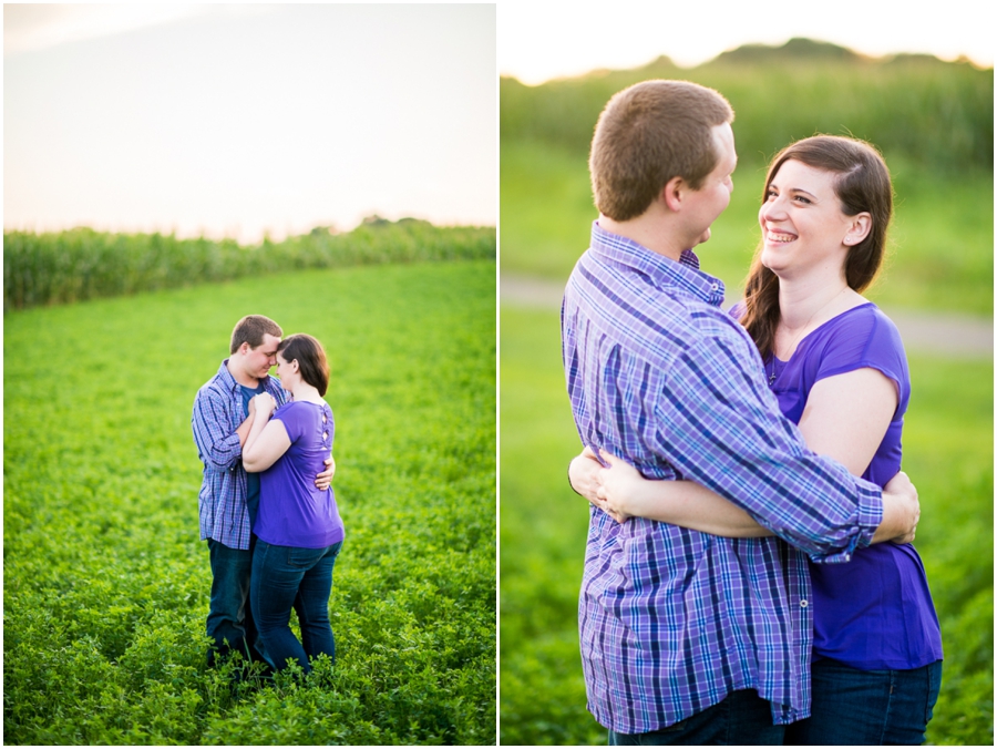 kevin_sara_warrenton_virginia_farm_engagement_photographer-56_web