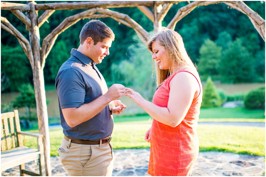 richard_jennifer_meadowlark_botanical_gardens_engagement-21_web