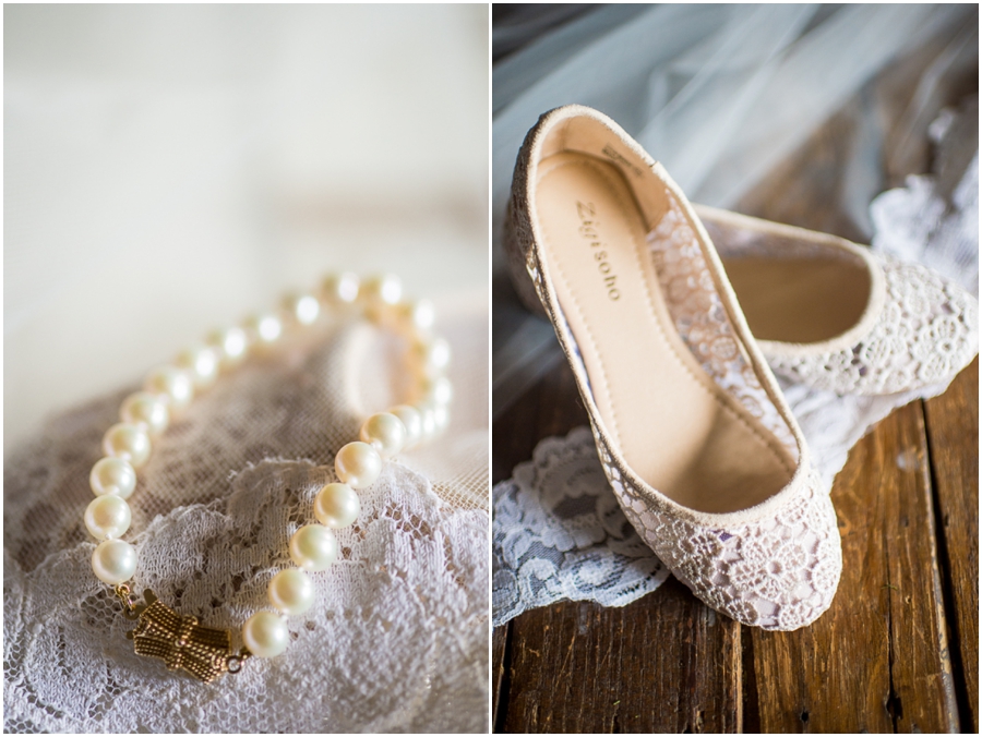 1-kevin_sara_winery_bull_run_virginia_wedding_photographer-3_web