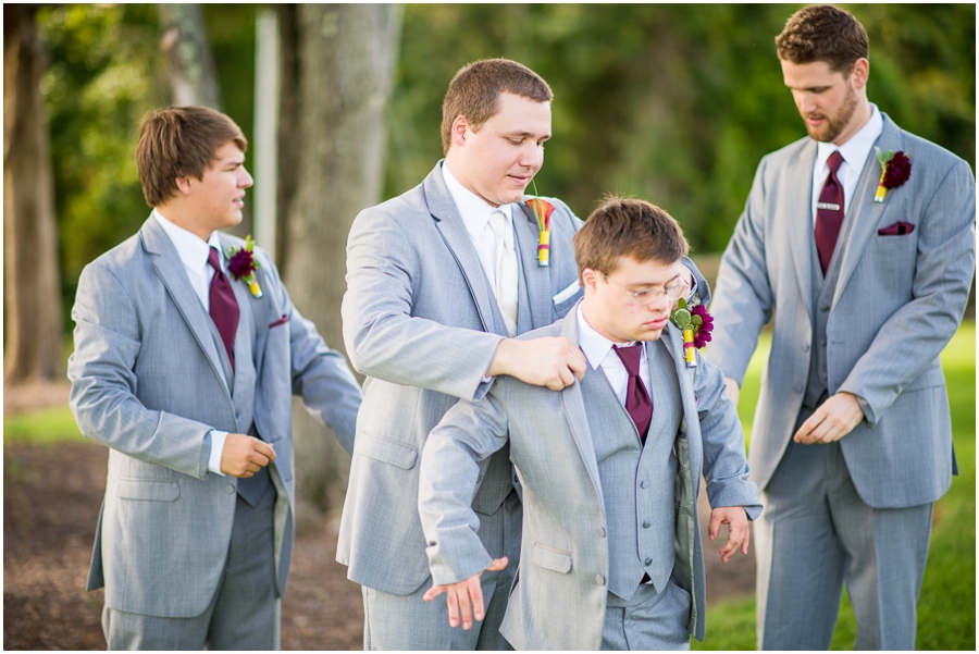 2-kevin_sara_winery_bull_run_virginia_wedding_photographer-13_web