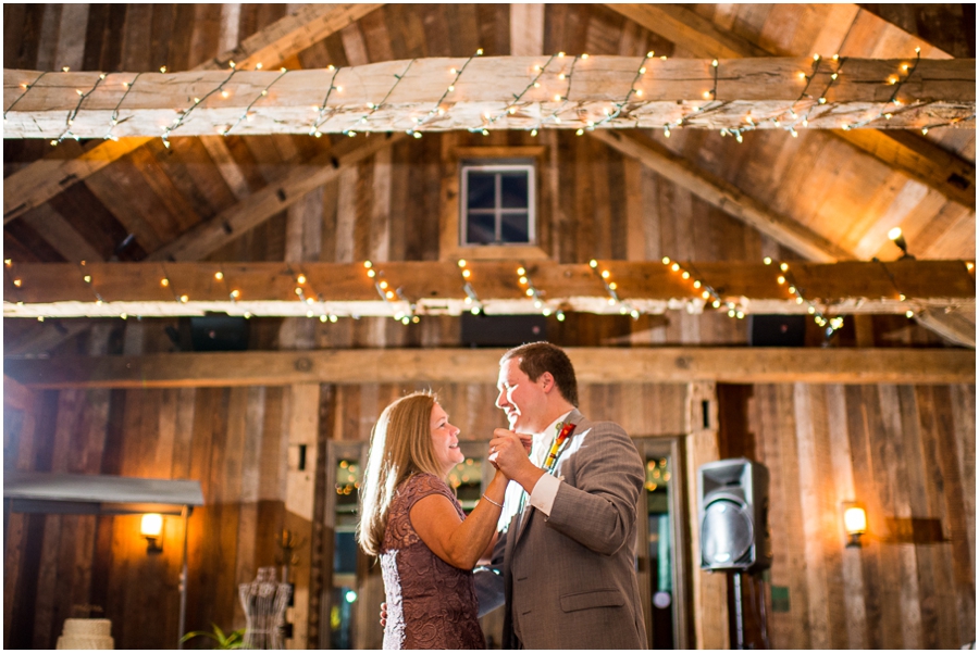 9-kevin_sara_winery_bull_run_virginia_wedding_photographer-3_web