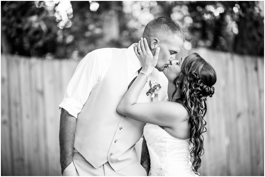 6-bj_bailey_warrenton_virginia_backyard_wedding_photographer-5_web