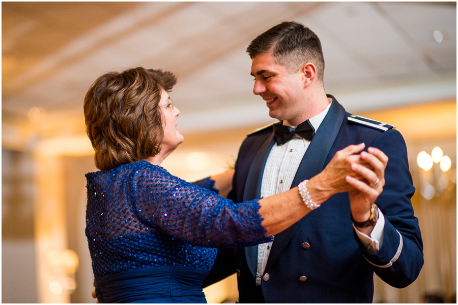 9-keith_carolyn_chantilly_virginia_wedding_photographer-14_web