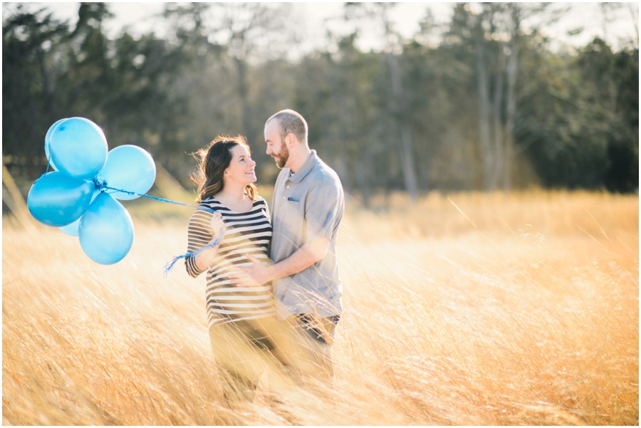 Brian & Tara Maternity / Gender Reveal Announcement | Warrenton, Virginia Photographer