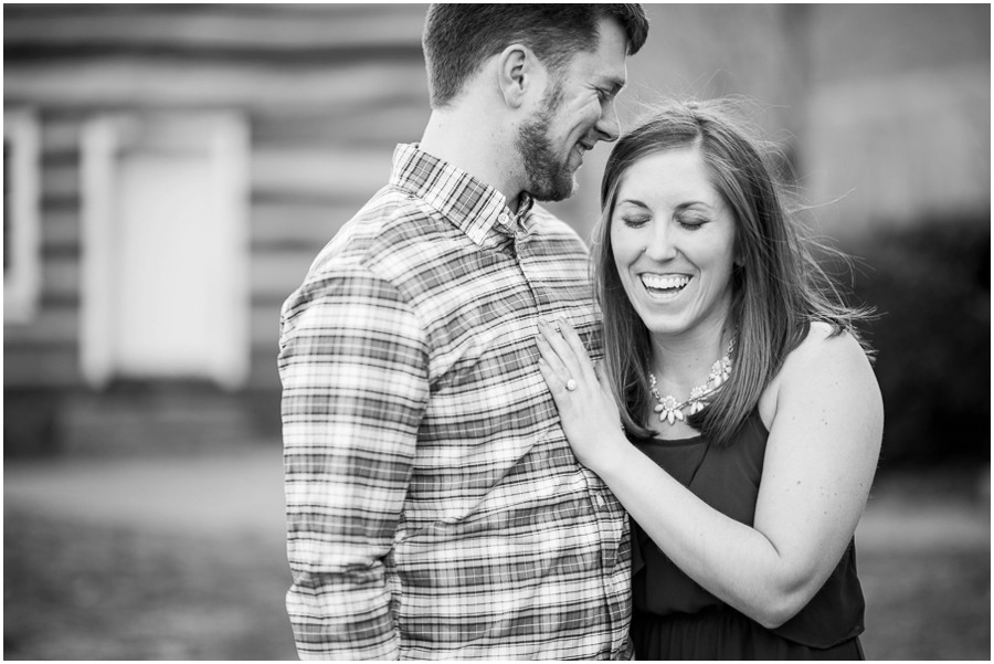 Matt & Taylor | Sky Meadows Park, Warrenton Virginia Engagement Photographer