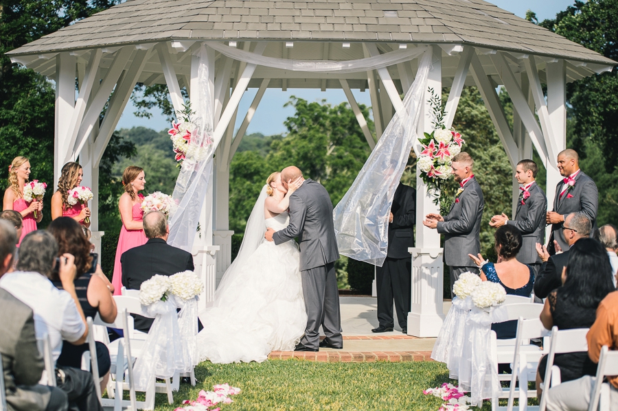 Anthony & Ashley | Fauquier Springs Country Club, Warrenton, Virginia Wedding