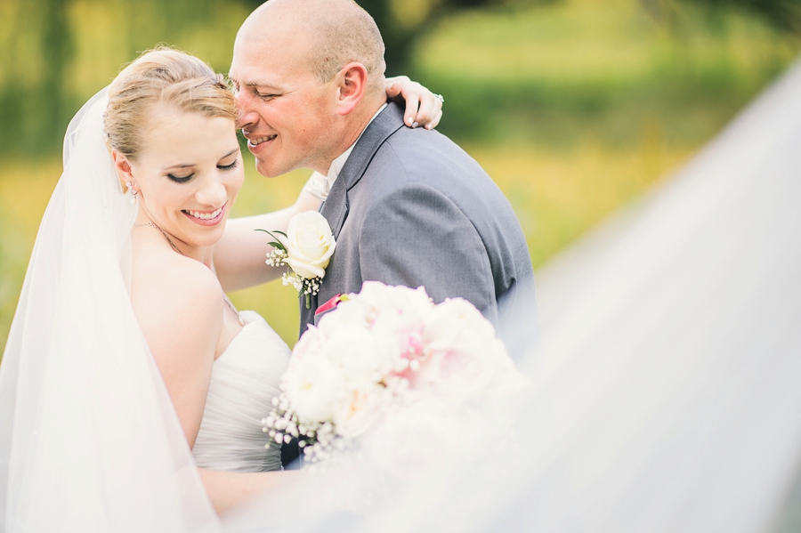 Anthony & Ashley | Fauquier Springs Country Club, Warrenton, Virginia Wedding