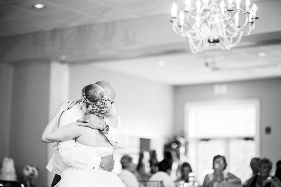 Anthony & Ashley | Fauquier Springs Country Club, Warrenton, Virginia Wedding