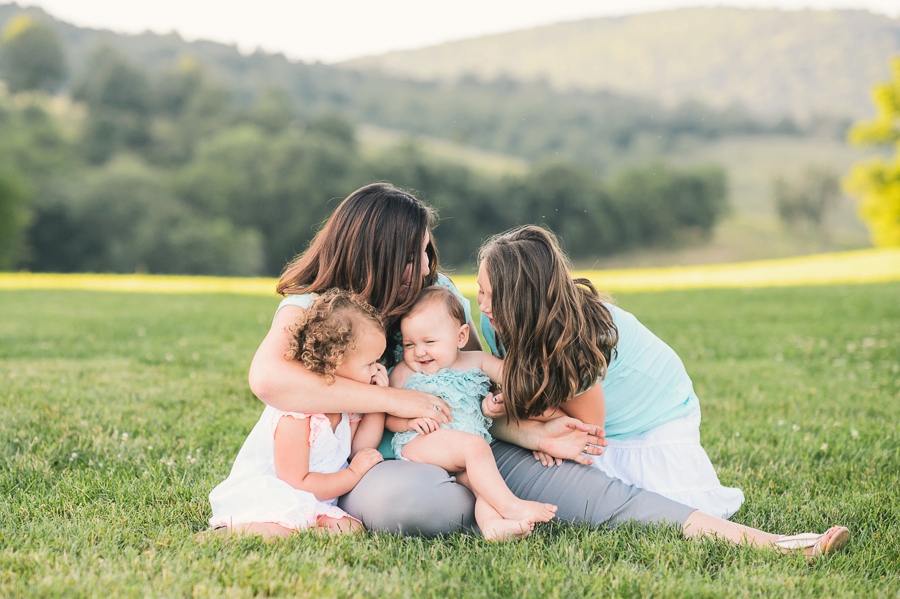 Rich, Jenn & Family | Warrenton, Virginia Family Portrait Photographer