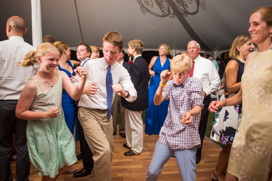 9-dj_bevin_oatland_plantation_leesburg_virginia_wedding_photographer-9_web