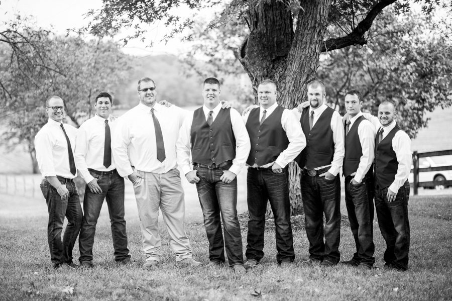 Kyle & Taylor | Warrenton, Virginia Farm Wedding Photographer