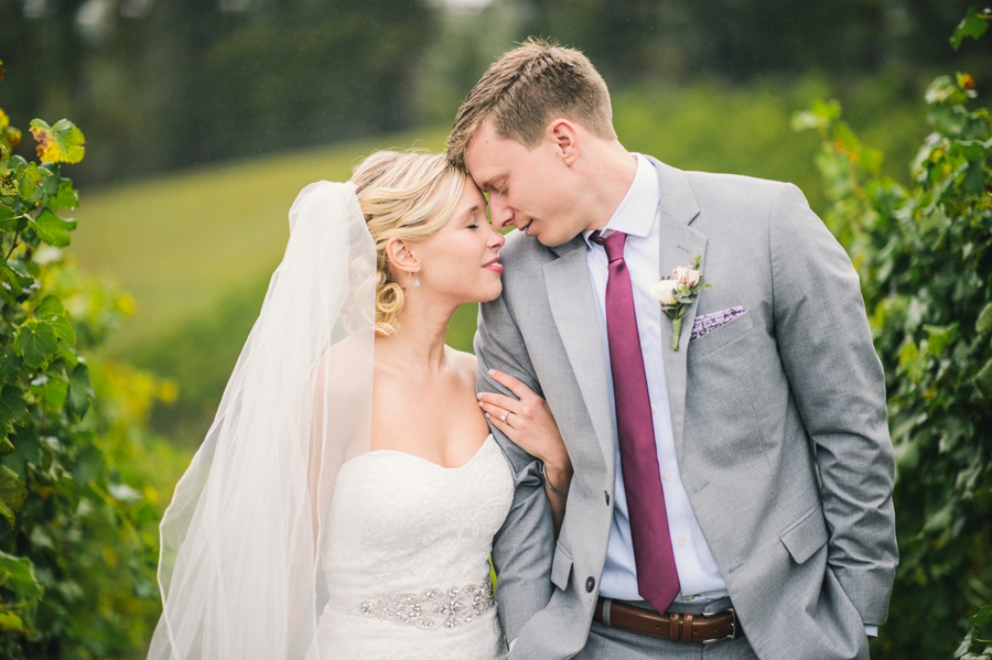 Brian & Courtney | Potomac Point Winery, Virginia Wedding Photographer