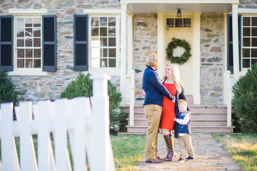 Tirserio Family | Warrenton, Virginia Christmas Tree Farm Portraits