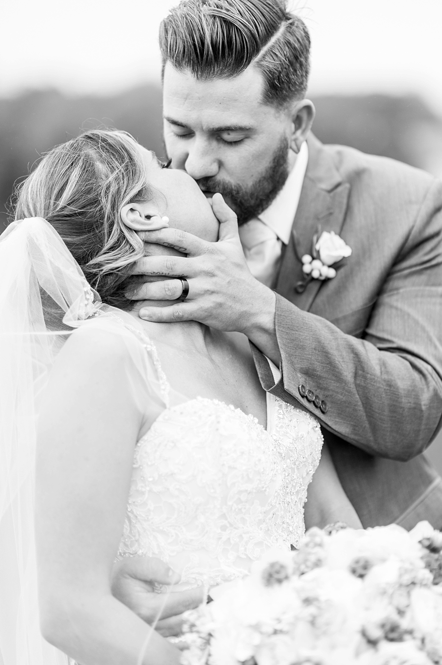 Justin & Sammy | Shadow Creek, Virginia Wedding Photographer