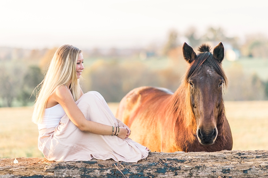 Amanda | Charlottesville, Virginia Horse Farm Senior Portrait Photographer