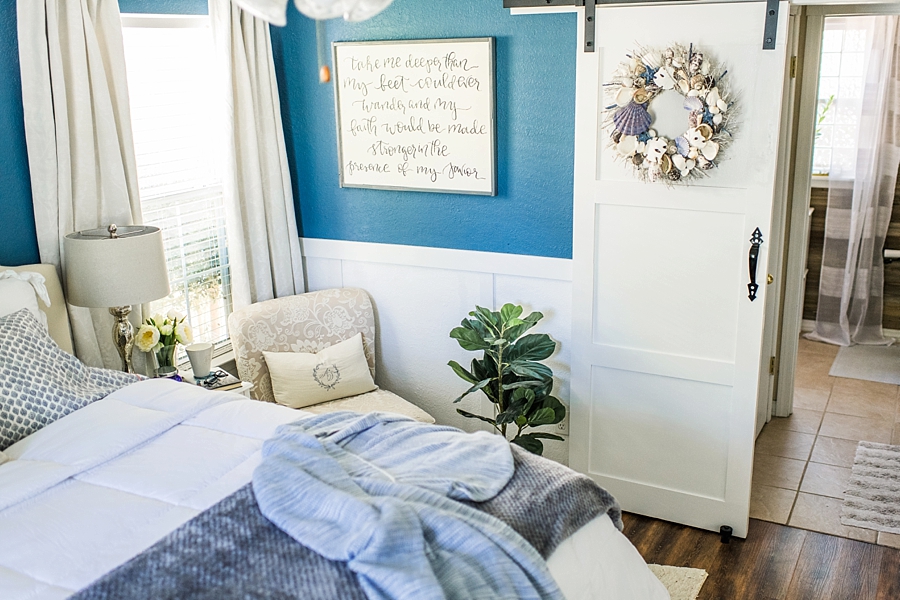 A Cozy and Coastal Blue Bedroom | Inspiration