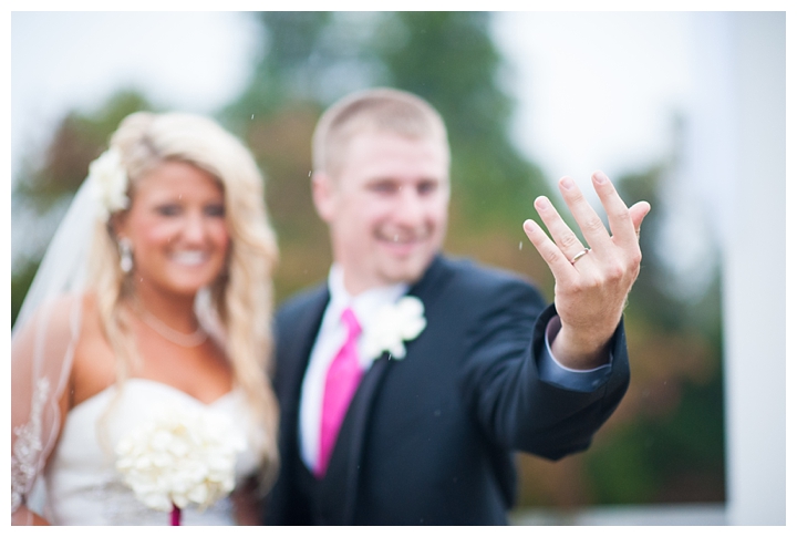 6_portraits > DylanJordan_countryfarm_virginia_wedding_photographer-3_web