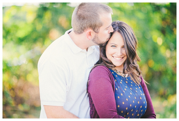 TravisAmanda_BarrelOakWinery_Fall_Engagement_Virginia_Photographer-34_web