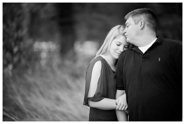 BruceAmanda_fall_farm_country_engagement_warrenton_virginia_photographer-113_web