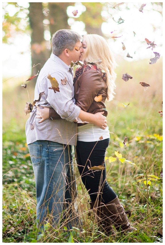 BruceAmanda_fall_farm_country_engagement_warrenton_virginia_photographer-156_web