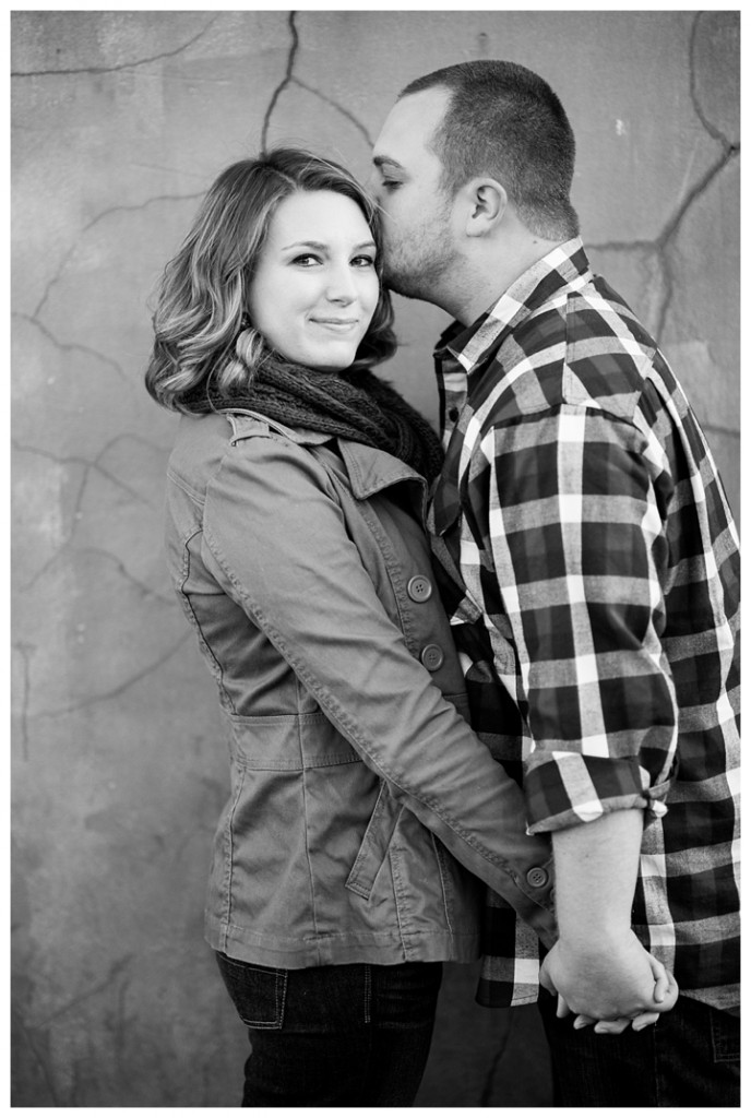 9_Christmas_portraits_downtown_fredericksburg_virginia_photographer-23_web