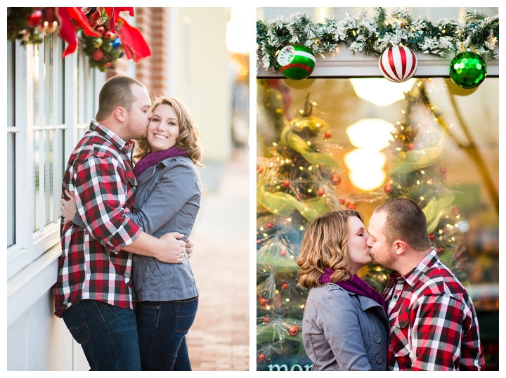 9_Christmas_portraits_downtown_fredericksburg_virginia_photographer-32_web