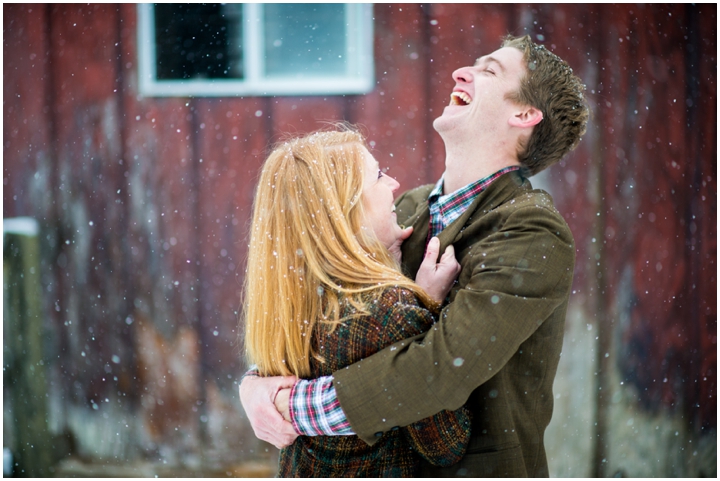 2014-01-21 Brian Nicole_warrenton_virginia_snow_couples_photographer-23_web