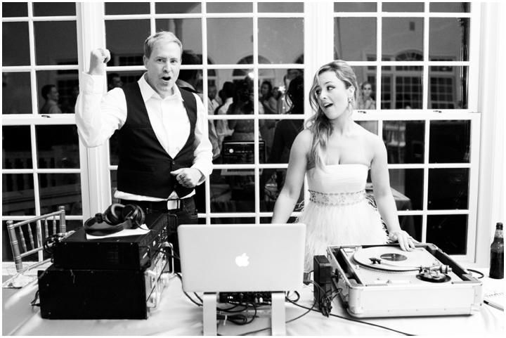 8_reception > DaveAshtonWedding_morais_vineyard_virginia_wedding_photographer-38_web
