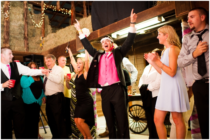 8_reception > DylanJordan_countryfarm_virginia_wedding_photographer-44_web