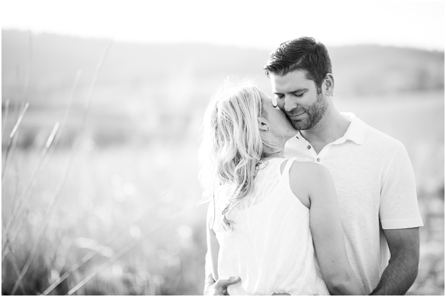 sky_meadows_park_farm_virginia_engagement_photographer_-42_web