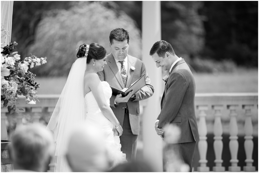 3-jared_brittany_morais_vineyard_virginia_wedding_photographer-15_web
