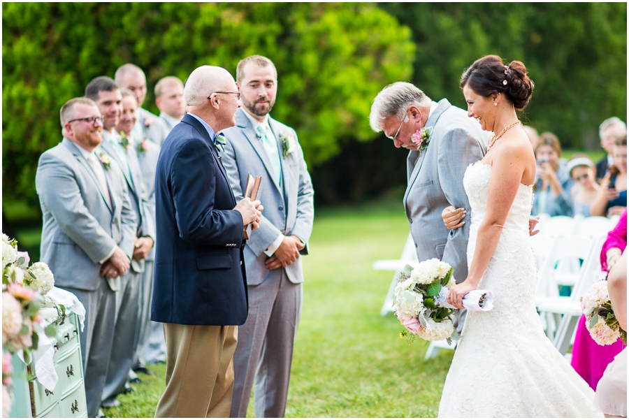 3-travis_amanda_rosemont_manor_virginia_wedding_photographer-7_web