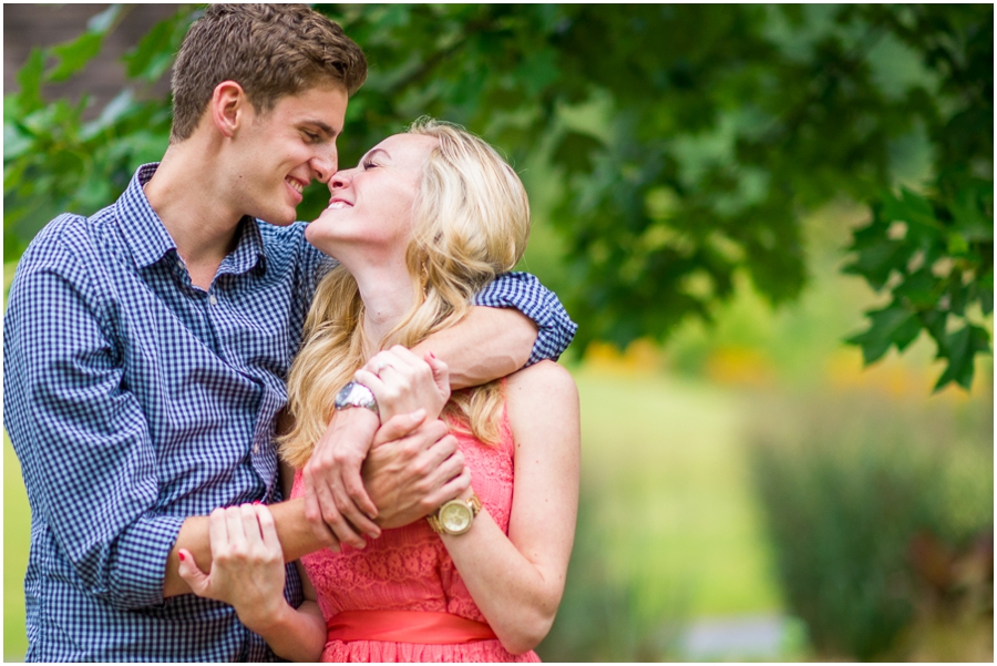 andrew_hannah_meadowlark_botanical_gardens_virginia_engagement-26_web