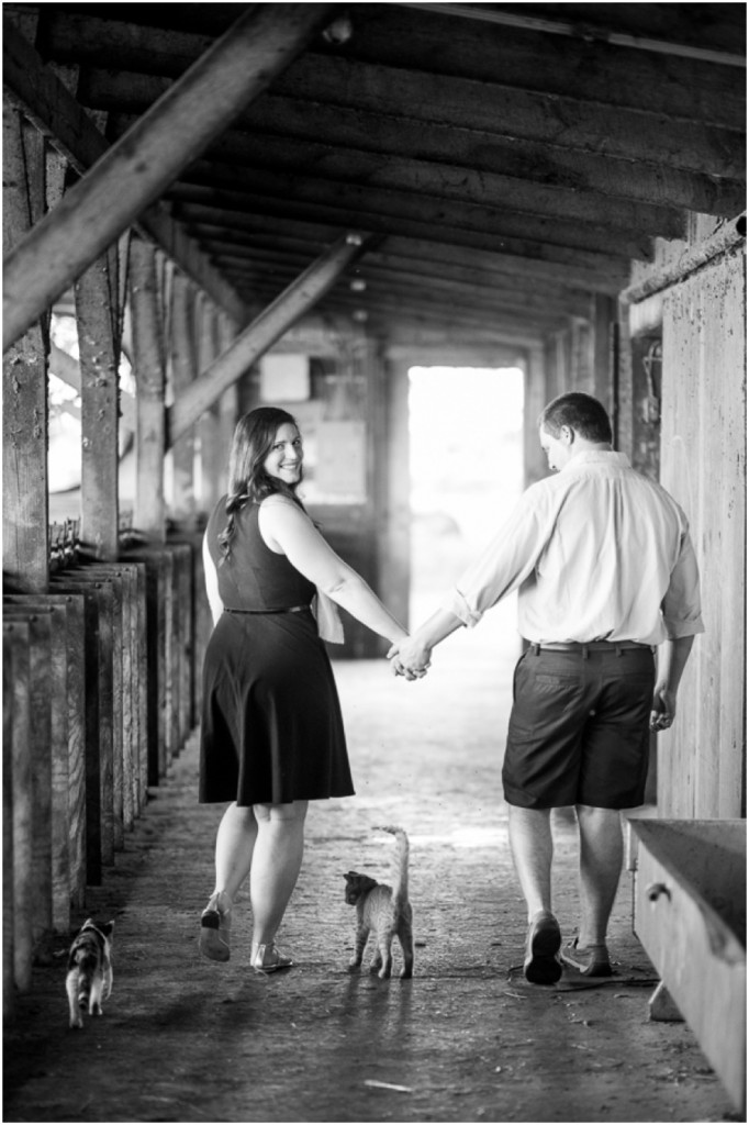 kevin_sara_warrenton_virginia_farm_engagement_photographer-25_web