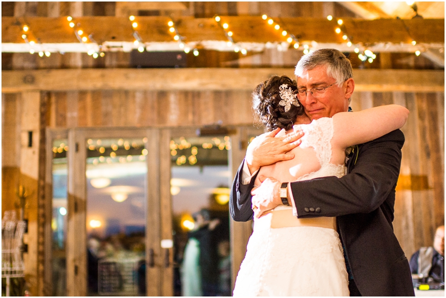 9-kevin_sara_winery_bull_run_virginia_wedding_photographer-2_web