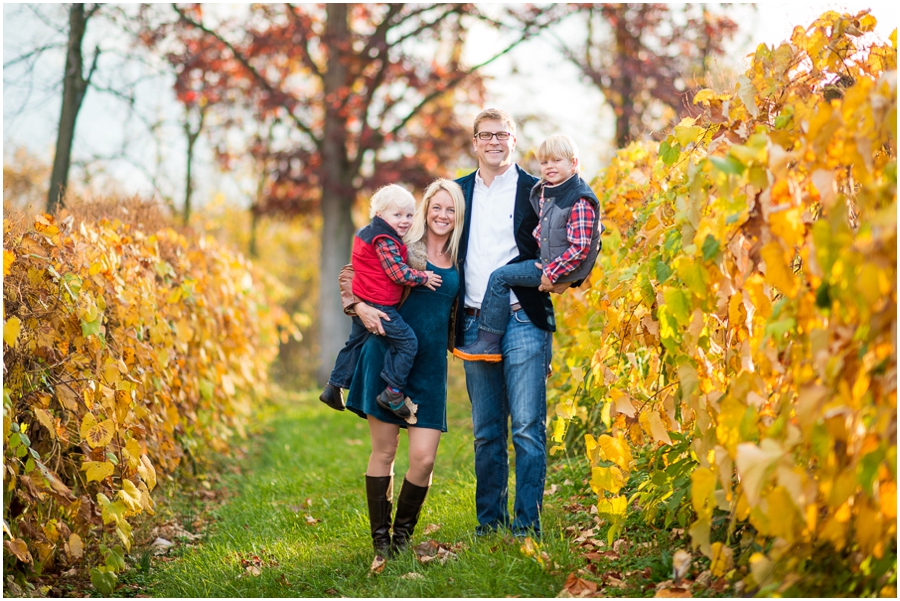 lucas_family_bluemont_vineyard_virginia_photographer-1_web