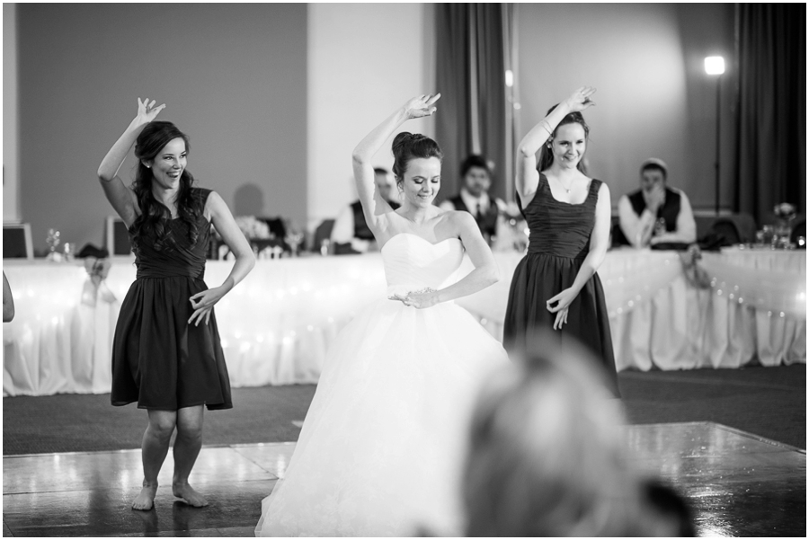 8-nate_theresa_clifton_virginia_wedding_photographer-9_web