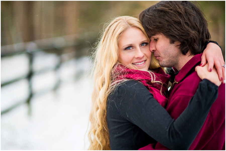 Stephanie Messick Photography | Virginia Snow Engagement Portraits