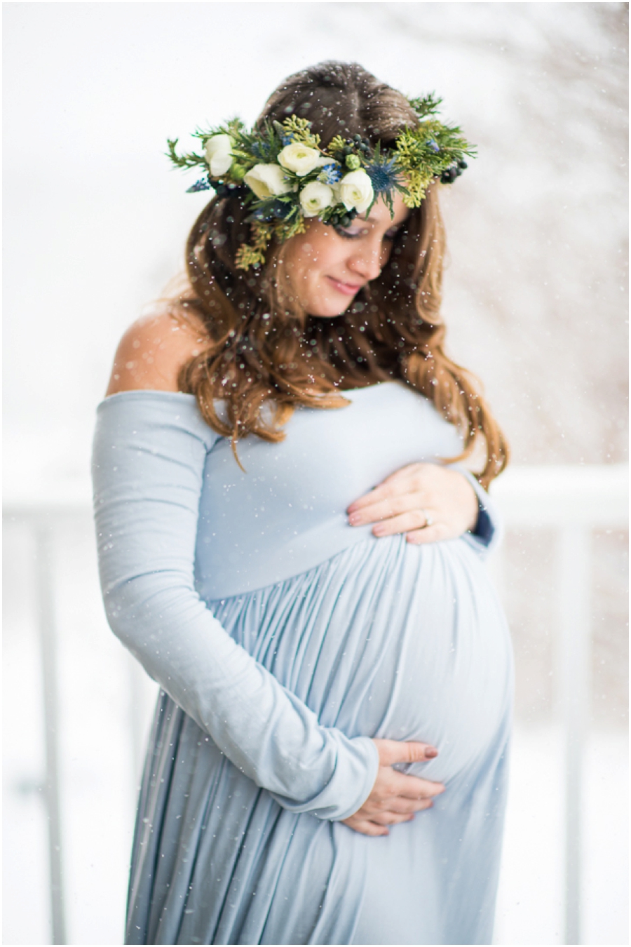 Warrenton, Virginia Photographer Maternity Snow Portraits