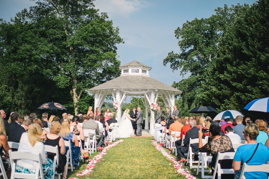 Anthony & Ashley | Fauquier Springs Country Club, Warrenton, Virginia Wedding
