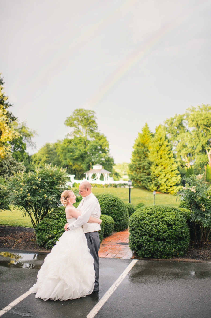 Anthony & Ashley | Fauquier Springs Country Club, Warrenton, Virginia Wedding